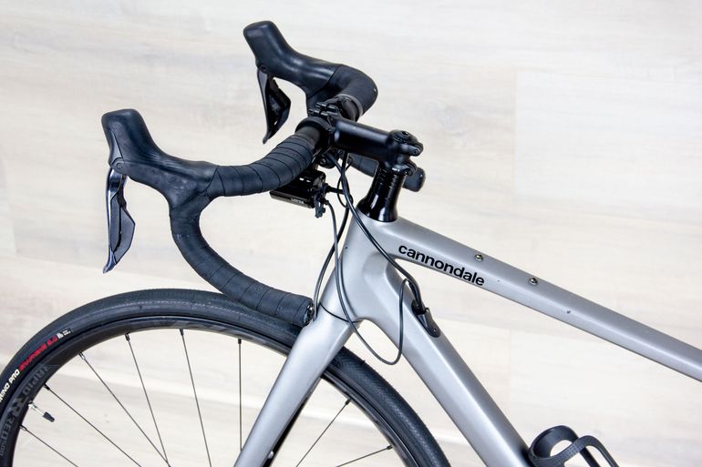 Used Cannondale Synapse Carbon 2 RLE 2024 2024 Road & Gravel, Light Gray — image 15 of 19
