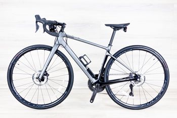 Used Cannondale Synapse Carbon 2 RLE 2024 2024 Road & Gravel, Light Gray — image 2 of 19