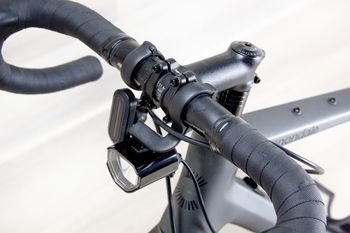 Used Cannondale Synapse Carbon 2 RLE 2024 2024 Road & Gravel, Light Gray — image 17 of 19