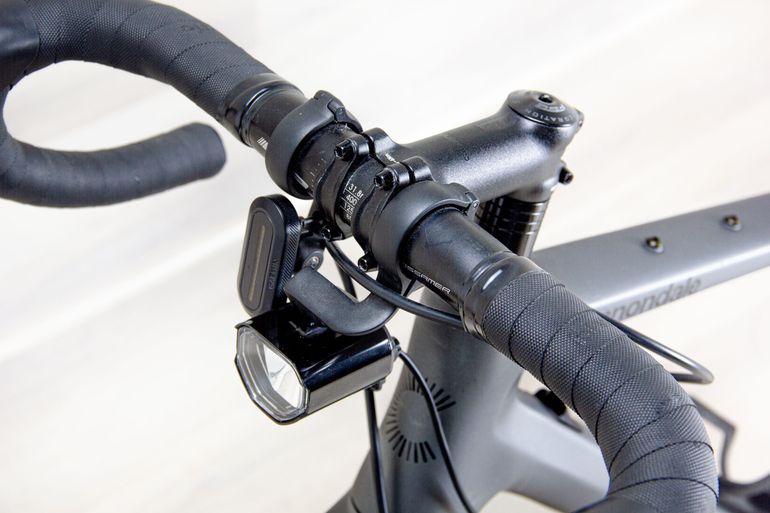 Used Cannondale Synapse Carbon 2 RLE 2024 2024 Road & Gravel, Light Gray — image 17 of 19