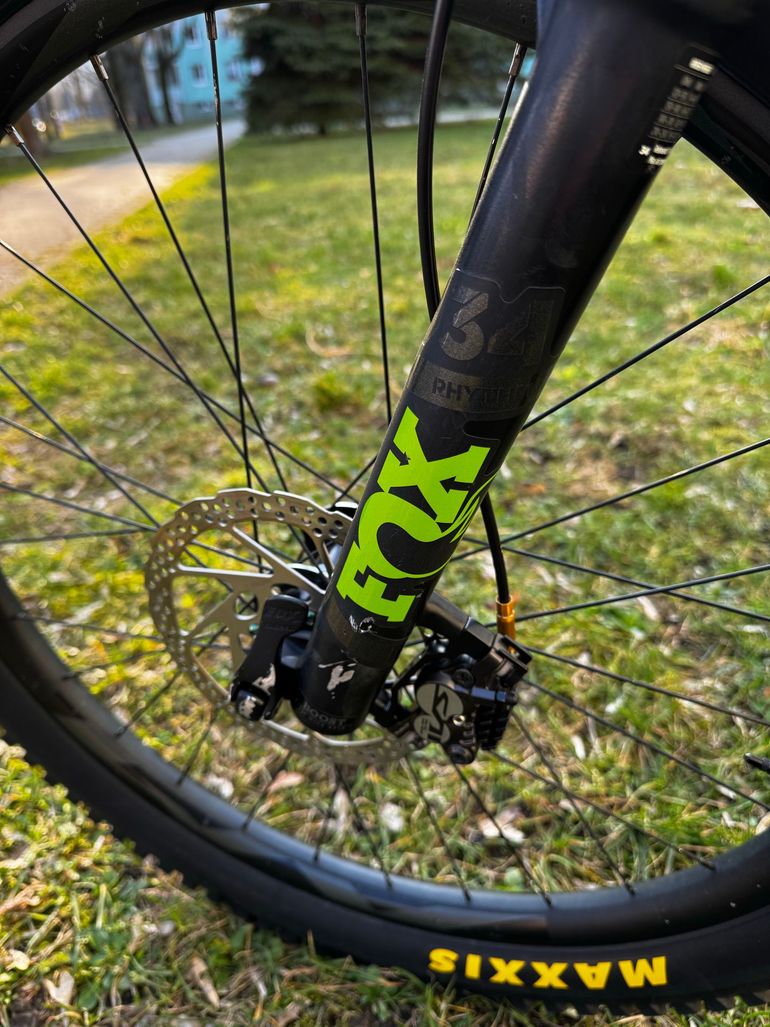 Used Giant Trance 2 2019 2019 Mountainbike, Green, 27.5 — image 9 of 26