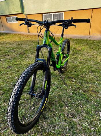 Used Giant Trance 2 2019 2019 Mountainbike, Green, 27.5 — image 3 of 26