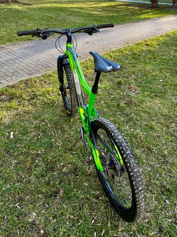 Used Giant Trance 2 2019 2019 Mountainbike, Green, 27.5 — image 6 of 26