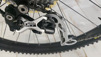 Used Jamis Dakar Shimano Deore XT 2010 Mountainbike, Light Gray — image 2 of 6