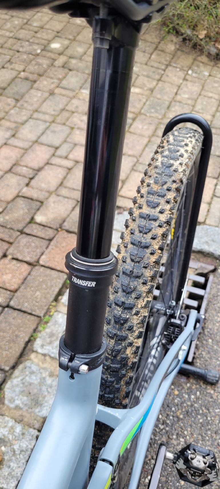 Used Scott Spark 710 Plus 2017 2017 Mountainbike, Hellgrau, 27.5 — image 12 of 13