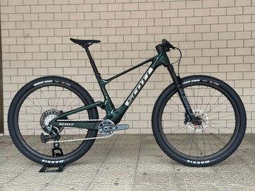Tweedehands Scott Spark RC Team Issue 2025 2025 MTB