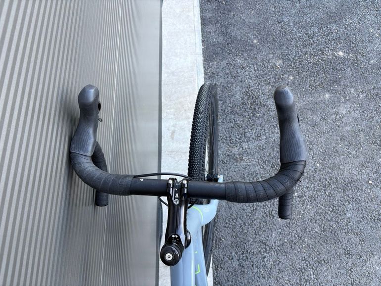 Used Open WI.DE Shimano GRX 2023 Road & Gravel, Light Gray — image 6 of 8