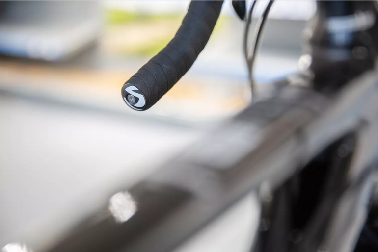 Used Cannondale CAAD Optimo 2 2023 Road & Gravel, Schwarz — image 8 of 20