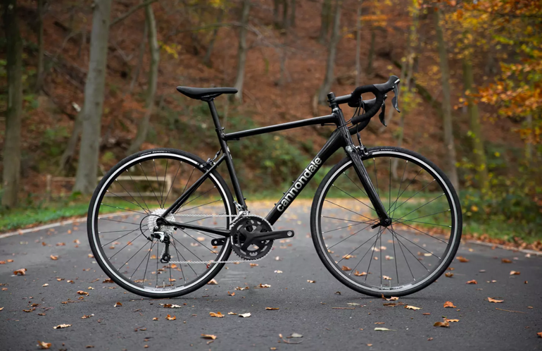 Used Cannondale CAAD Optimo 2 2023 Road & Gravel, Schwarz — image 1 of 20