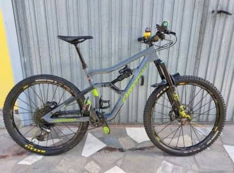 Used Cannondale Trigger 2 2018 2018 Mountainbike, Light Gray, 27.5 — image 1 of 5