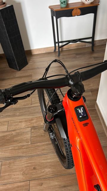 Gebrauchtes Specialized Turbo Levo 4 Comp 2026 2026 Mountainbike, Orange, 29, 27.5 — Bild 9 von 9