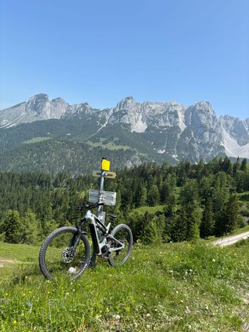 Used Cannondale Moterra Neo 3 2023 2023 Mountainbike, Grigio chiaro — image 3 of 6
