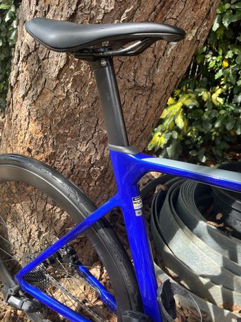 Used Giant Propel Advanced 1 2024 2024 Road & Gravel, Azul — image 6 of 7