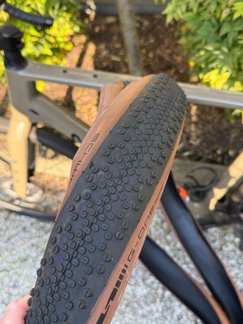 Used Canyon Grizl CF SL 8 1by 2024 2024 Road & Gravel, Orange — image 4 of 12