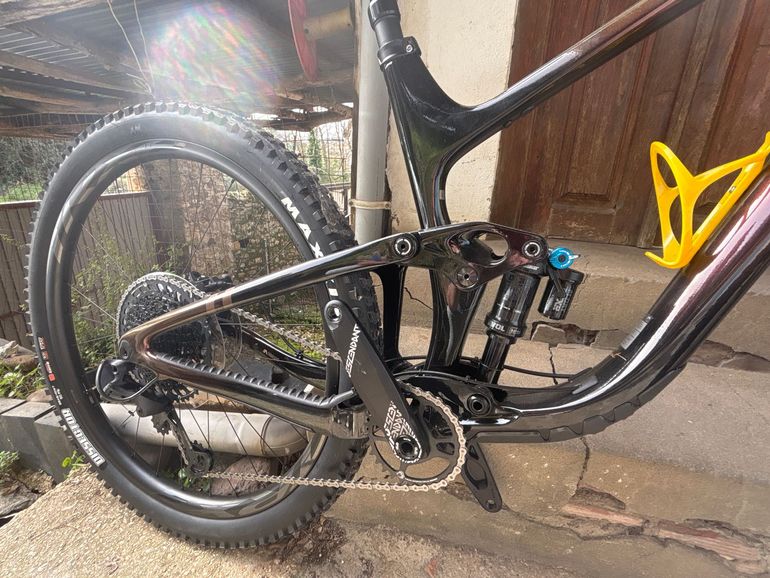 Used Advanced Advanced Custom SRAM Force eTap AXS 2025 Mountainbike — image 4 of 4
