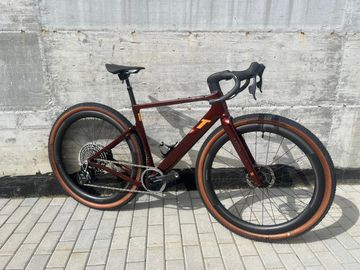 Brugt 3T EXTREMA ITALIA SRAM FORCE 2025 Road & Gravel