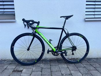 Used Cannondale SuperSix EVO Shimano Ultegra 2018 Road & Gravel, Green — image 2 of 6