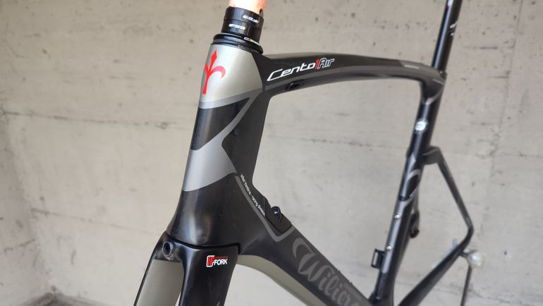 Used Wilier WILIER 101 AIR Frameset 2018 Road & Gravel, Schwarz — image 13 of 21