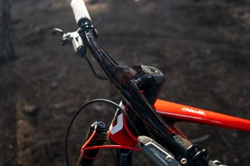 Tweedehands Scott Spark RC Team Issue 2025 2025 Mountainbike — afbeelding 5 van 9