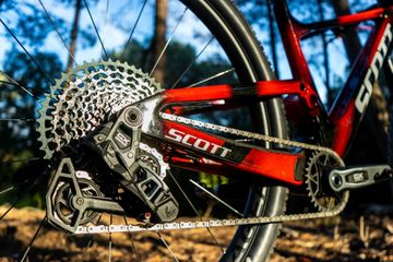 Tweedehands Scott Spark RC Team Issue 2025 2025 Mountainbike — afbeelding 3 van 9