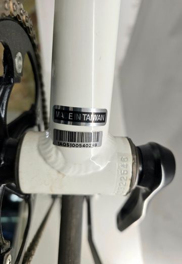 Used Pinarello Lungavita Single Speed / Fixed Gear 2015 Road & Gravel, White — image 4 of 9
