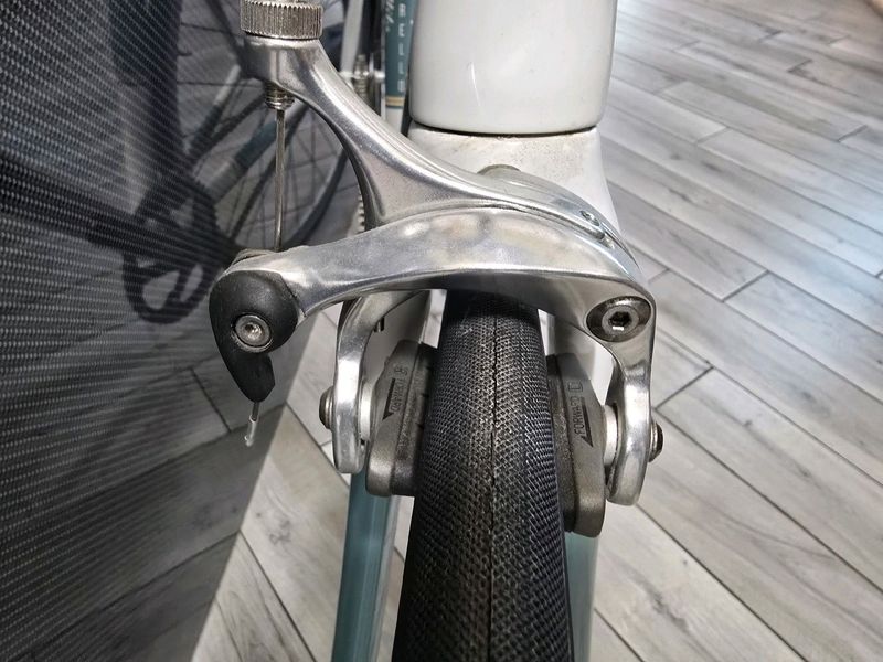 Used Pinarello Lungavita Single Speed / Fixed Gear 2015 Road & Gravel, White — image 9 of 9