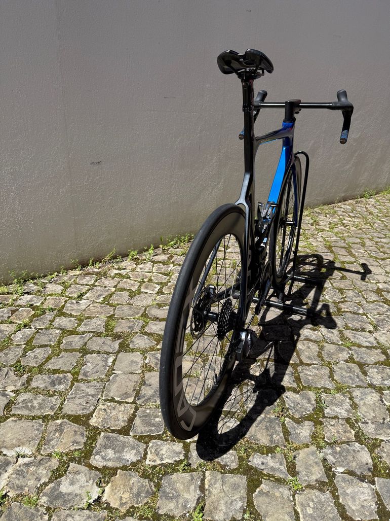 Used Giant Propel Advanced SL 0 Disc 2021 2021 Road & Gravel, Blue — image 4 of 6