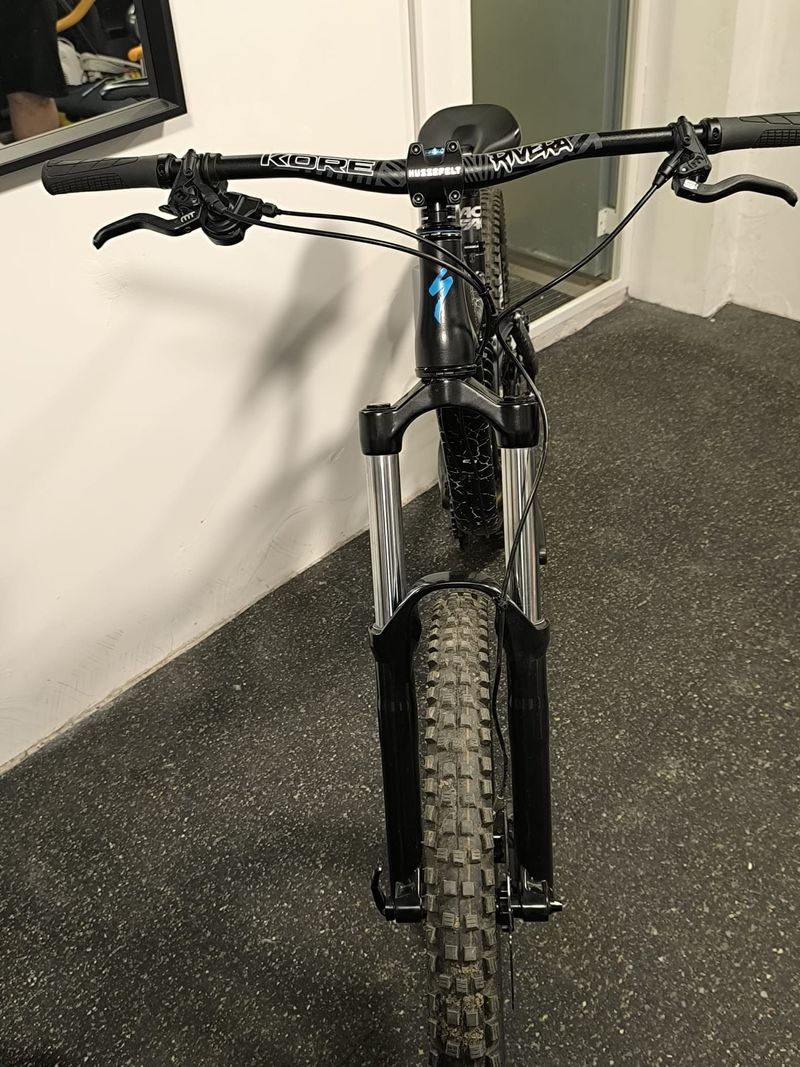 Käytetty Specialized Bighit Shimano ZEE 2010 Mountainbike — kuva 4 / 8