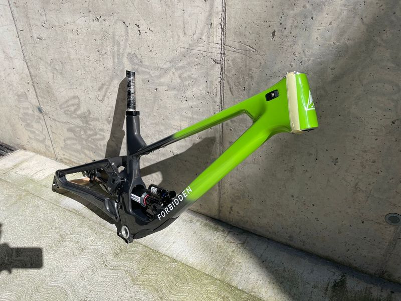 Used Forbidden Dreadnought 1 2025 Frameset 2025 MTB