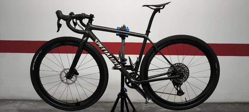 Used Specialized Crux SRAM Rival eTap AXS 2023 Road & Gravel