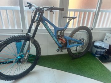 Použité Santa Cruz V10 Shimano Deore XT 2018 MTB