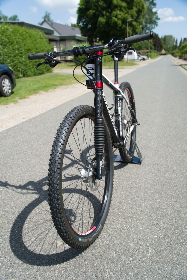 Gebrauchtes Cannondale Flash 29 Carbon 1 2012 Mountainbike, Weiß — Bild 5 von 6