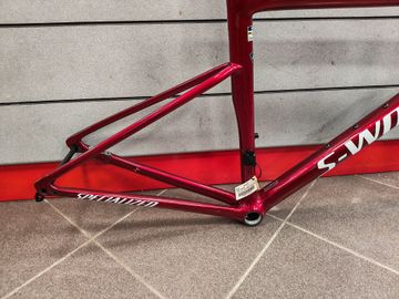 Used Specialized Tarmac Frameset 2025 Road & Gravel, Red — image 3 of 6