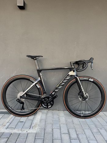 Canyon, Aeroad CFR Di2 2025