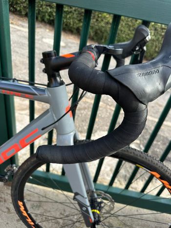 Used CUBE Cross Shimano 105 2016 Road & Gravel, Light Gray — image 6 of 7