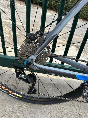 Used CUBE Cross Shimano 105 2016 Road & Gravel, Light Gray — image 7 of 7