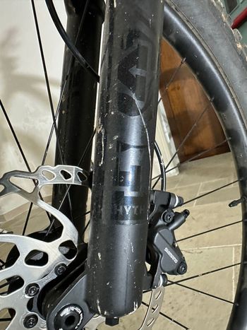 Used Trek Roscoe 9 2023 2023 Mountainbike, Black, 29 — image 4 of 15