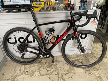 Used Trek Checkpoint SRAM Rival 2021 Road & Gravel