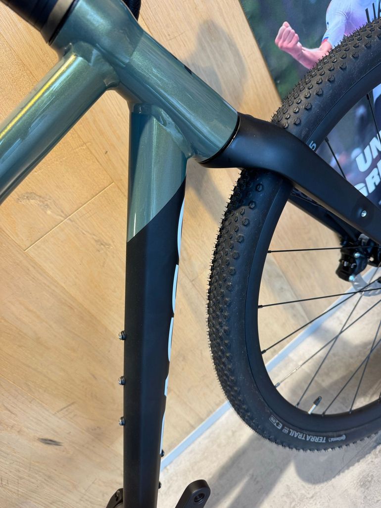 Used Basso Tera Shimano GRX 1x12 610 2025 2025 Road & Gravel, Green — image 6 of 8