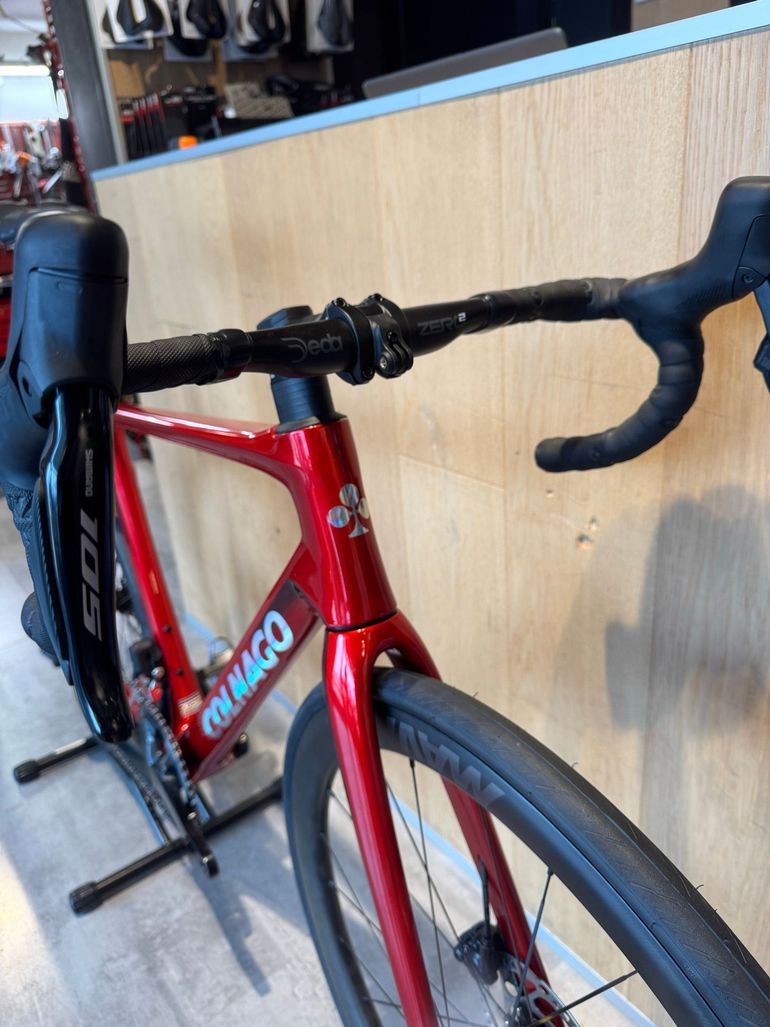 Used Colnago V4 Shimano 105 Di2 2025 2025 Road & Gravel, Red — image 7 of 8