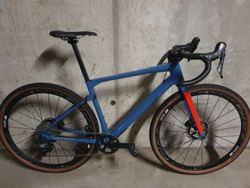 Used BMC URS, GRX 1X11, Carbon 2021 Road & Gravel