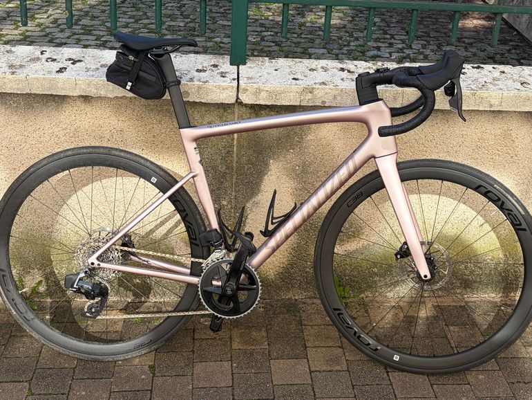 Used Specialized Tarmac SL8 Expert - SRAM Rival eTAP AXS 2025 2025 Road & Gravel, Orange — image 1 of 4