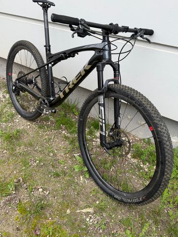 Tweedehands Trek Supercaliber Shimano XTR 2023 Mountainbike — afbeelding 3 van 4