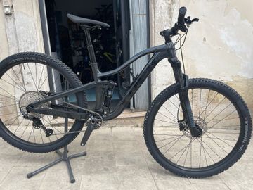 Trek Top Fuel 5 2023 2023 MTB de segunda mano