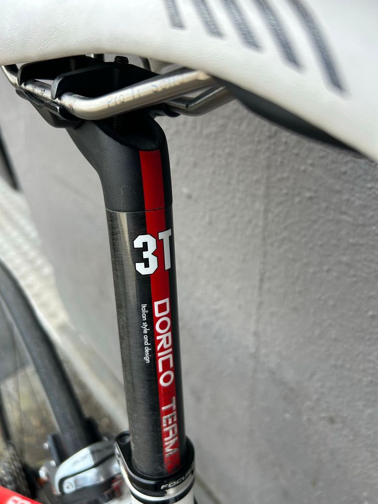 Used Focus IZALCO RACE AL Sora 2018 2018 Road & Gravel, Red — image 9 of 10