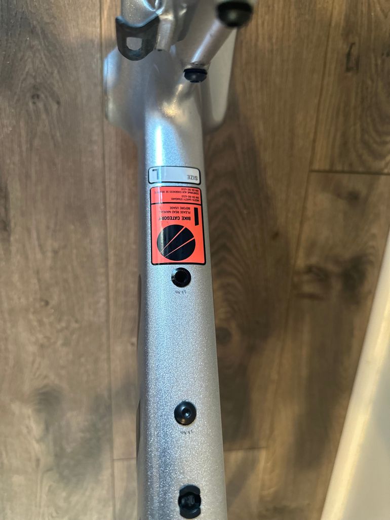 Used Canyon Aeroad CF SLX 8 AXS SPEED 2025 Frameset 2025 Road & Gravel, Light Gray — image 7 of 11