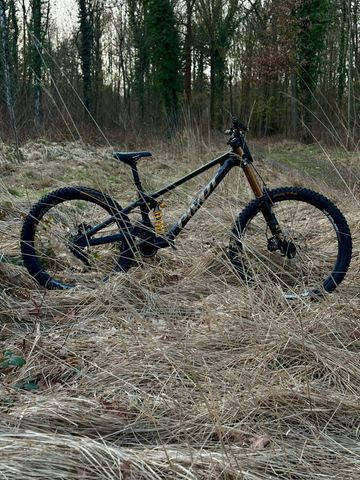 Pivot Phoenix SRAM GX 2026 Mountainbike d'occasion — image 1 sur 6