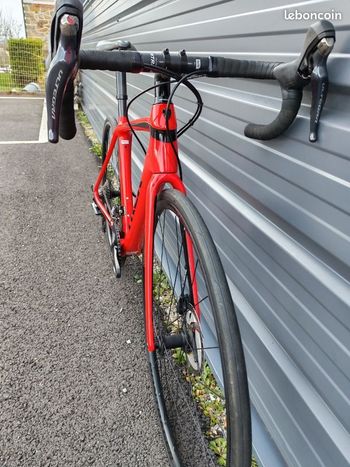 Used Trek Émonda SL 6 Disc 2020 2020 Road & Gravel — image 2 of 2