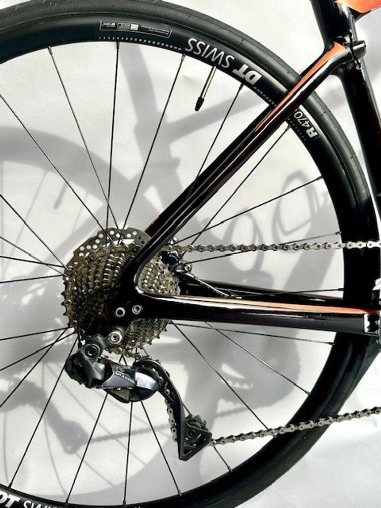 Used Specialized Ruby Shimano Ultegra Di2 2019 Road & Gravel — image 6 of 11