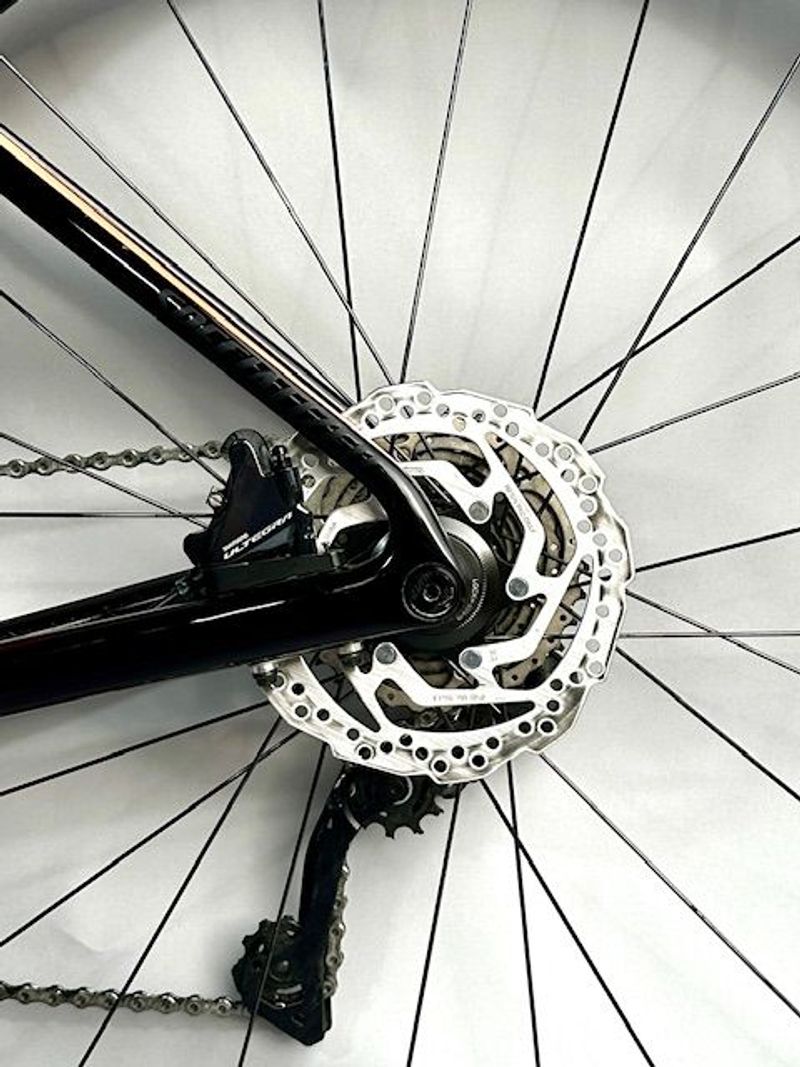 Used Specialized Ruby Shimano Ultegra Di2 2019 Road & Gravel, Purple — image 10 of 11